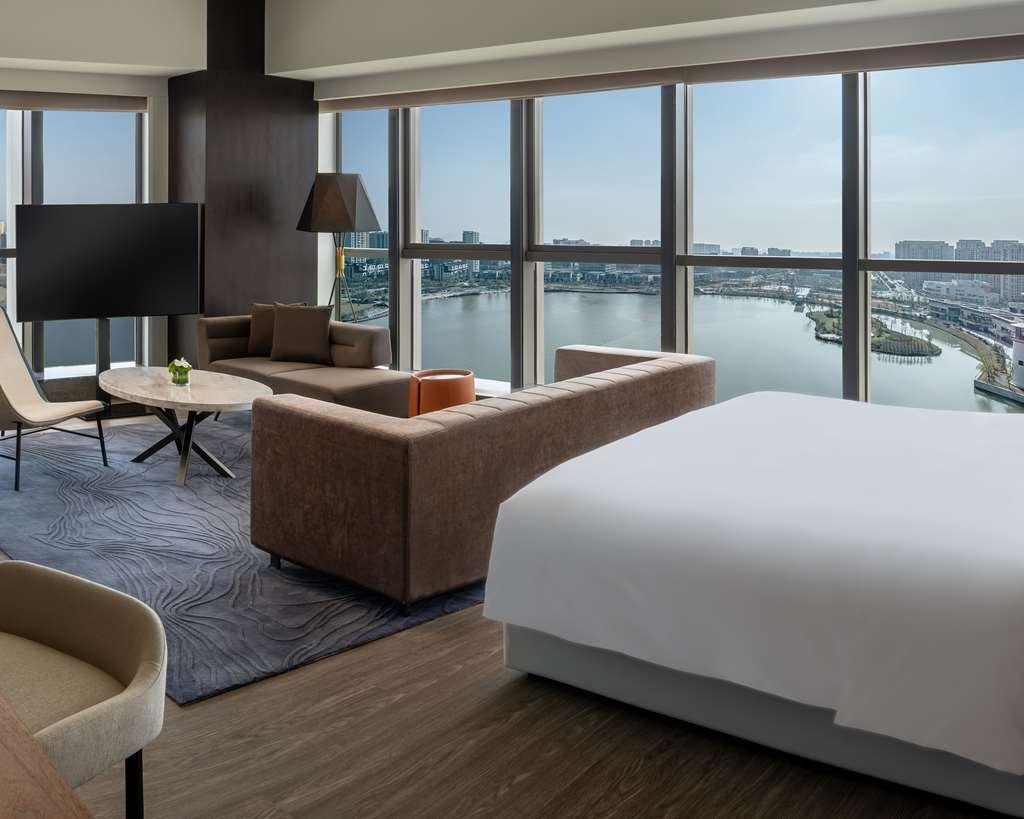 Hyatt Centric Lakeside Ningbo Quarto foto